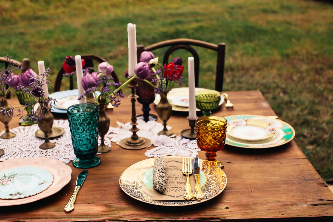 Outdoor Table Setting